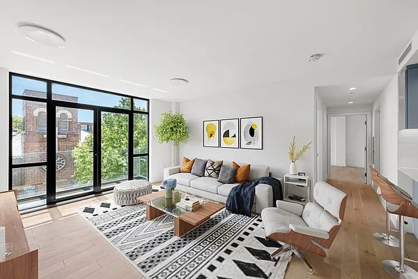 131 Devoe Street #2A