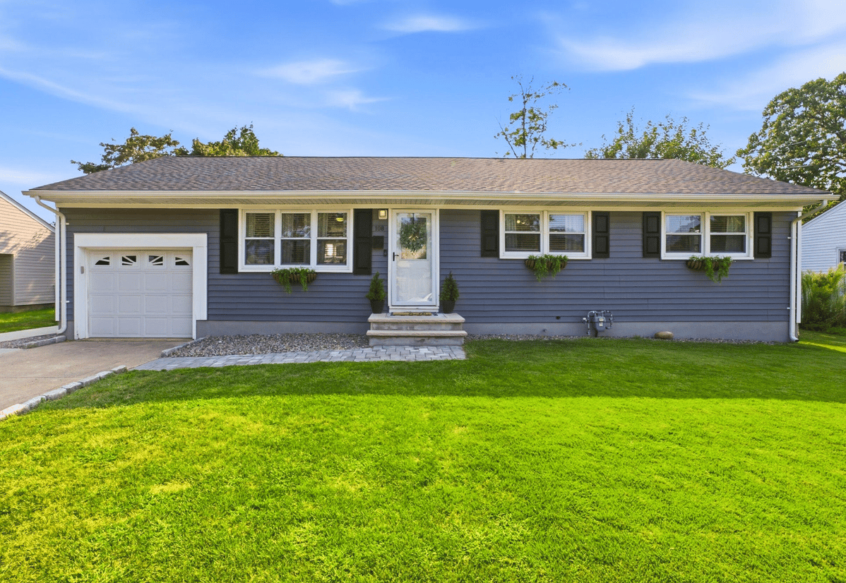108 Ariel Place, Brick 