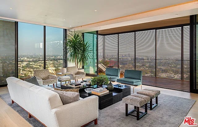 9040 W Sunset Blvd #1203