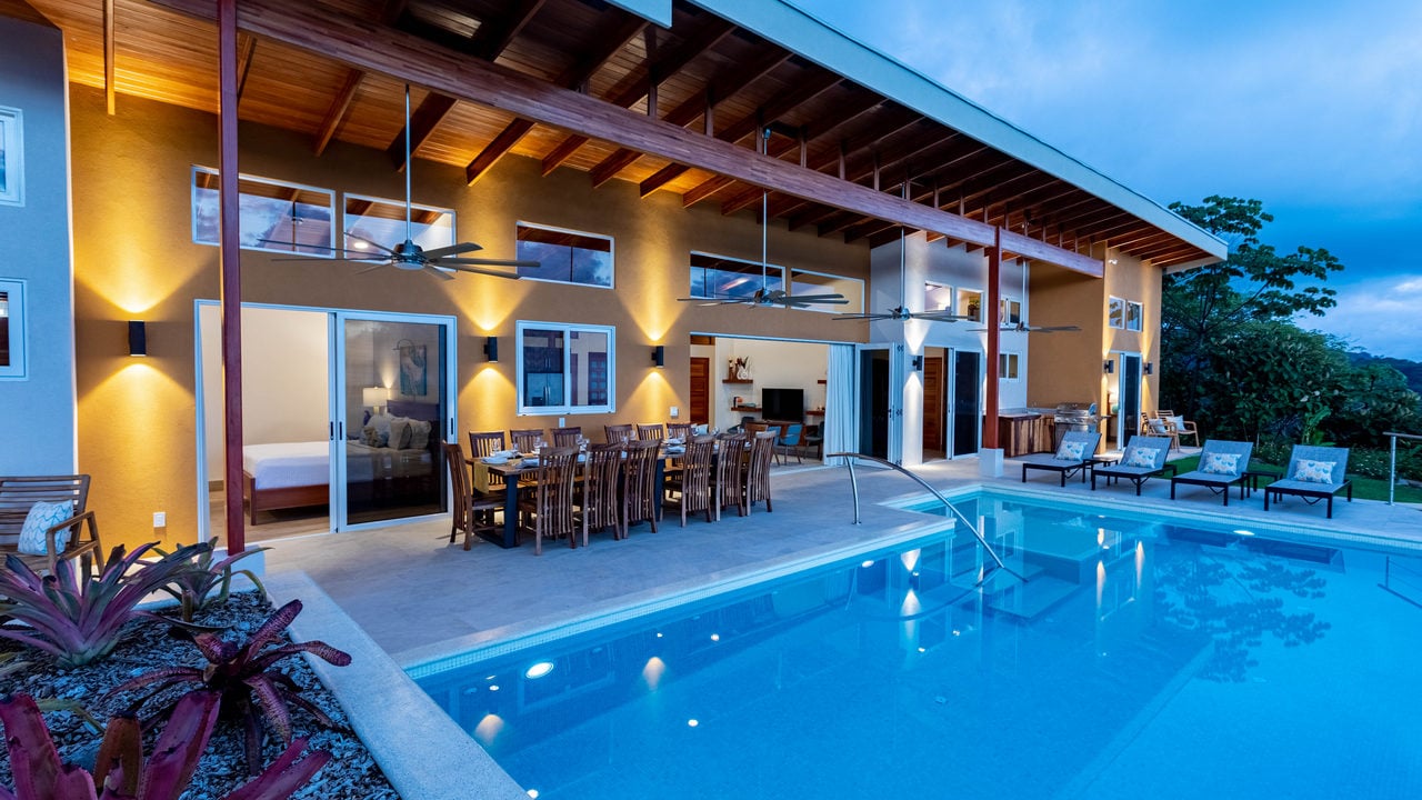 Luxury Home By The Beach Overlooking The Islands At Bahia Ballena