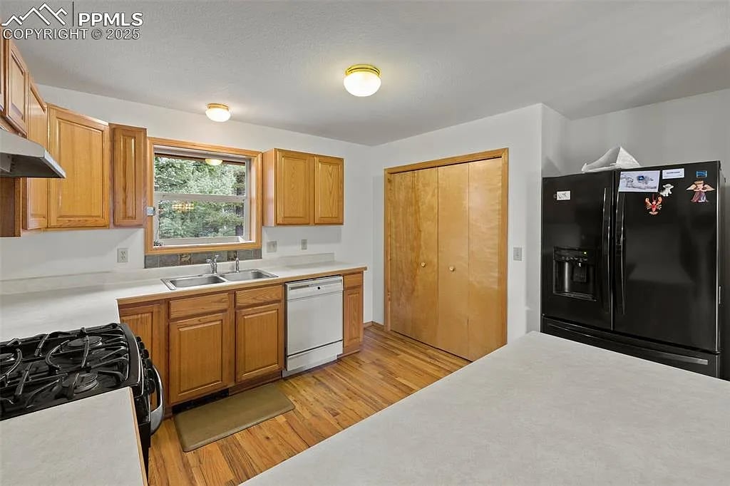 143 Lost Lake Pl