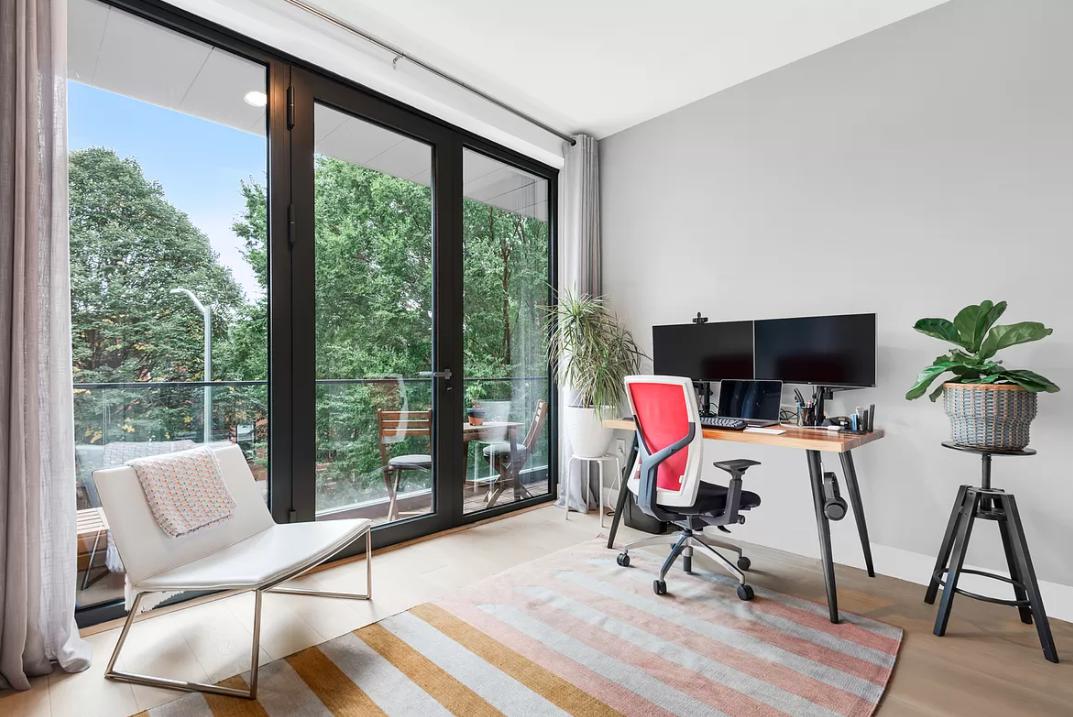 225 14th Street, #301