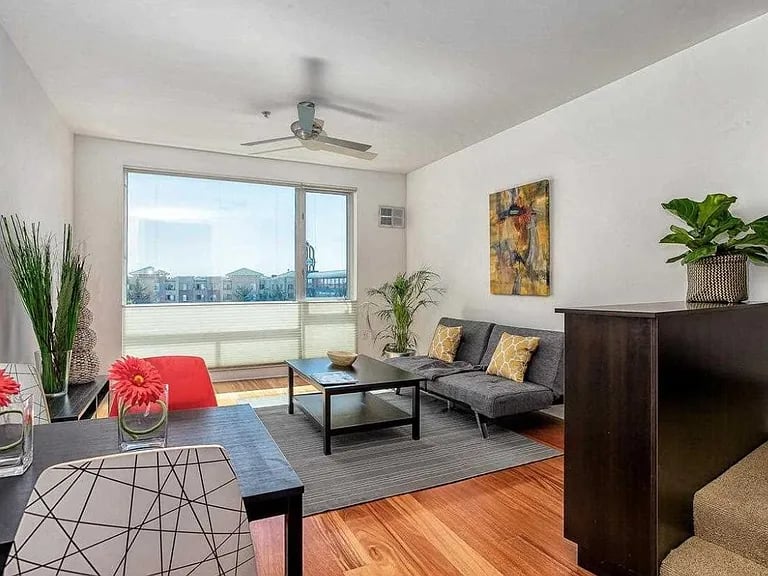 200 2nd St UNIT 308