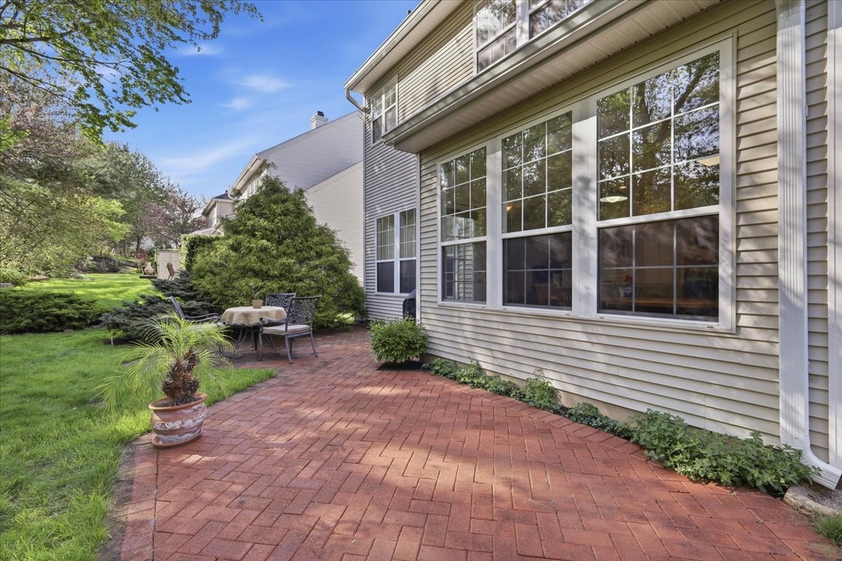 Just Listed: 3 Bouwrey Place, Whitehouse Station NJ — Lake Cushetunk Woods Colonial at $699,900