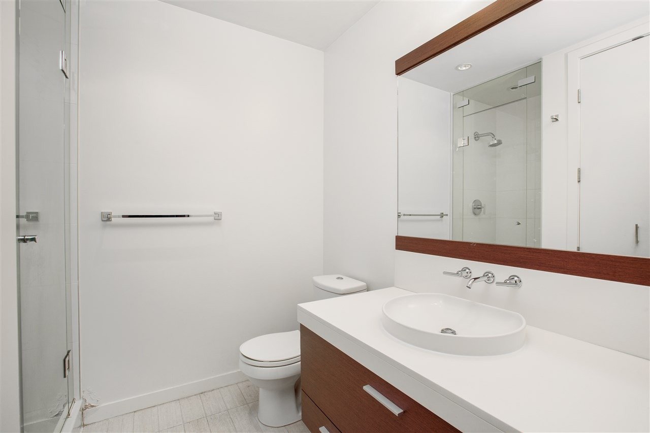2528 Maple St, #312