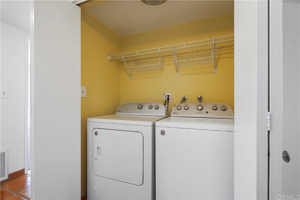 11918 Avon Way, Unit 104