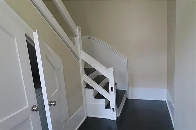 907 Washington Avenue #3