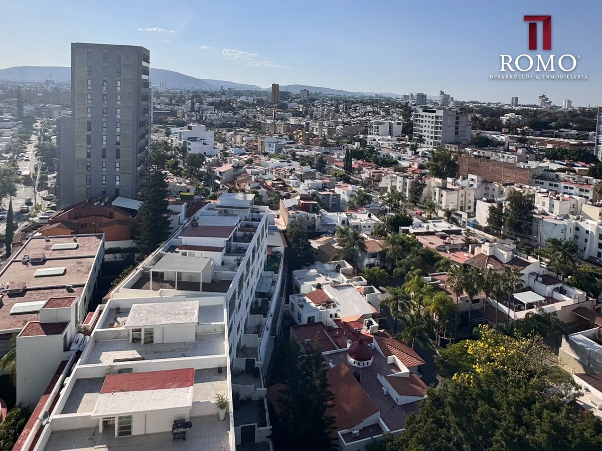 DEPARTAMENTO EN RENTA TORRE LOMAS ALTAS $35,000.00 MN