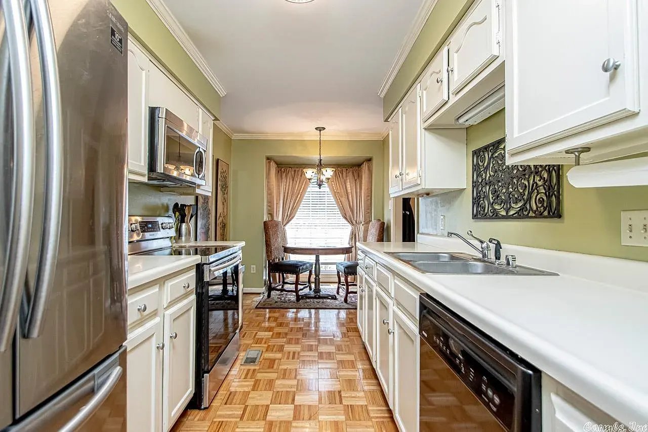 2200 Andover Ct #1004