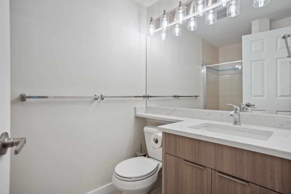 6240 McKay Ave, #605