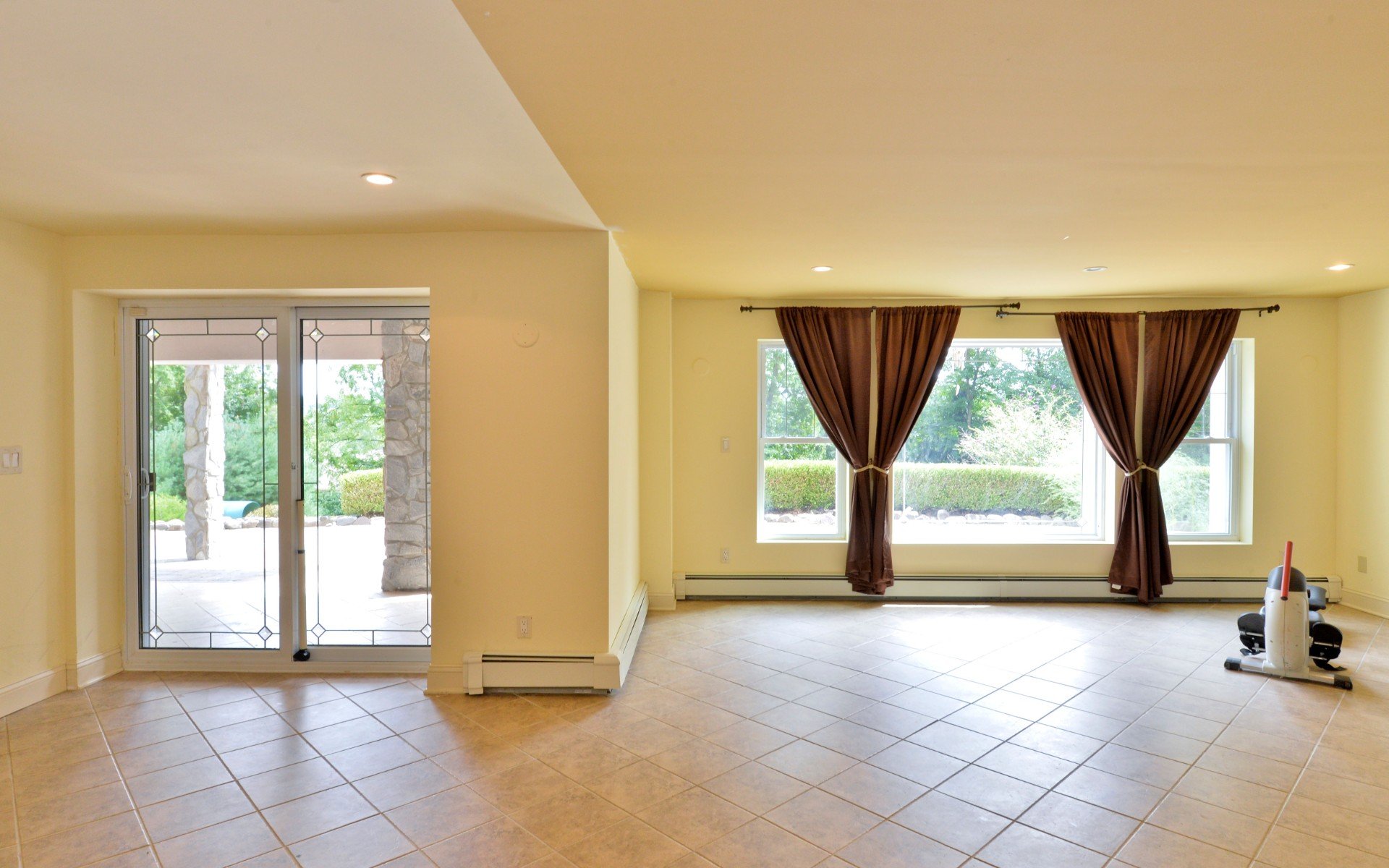 68 Hillcrest Drive