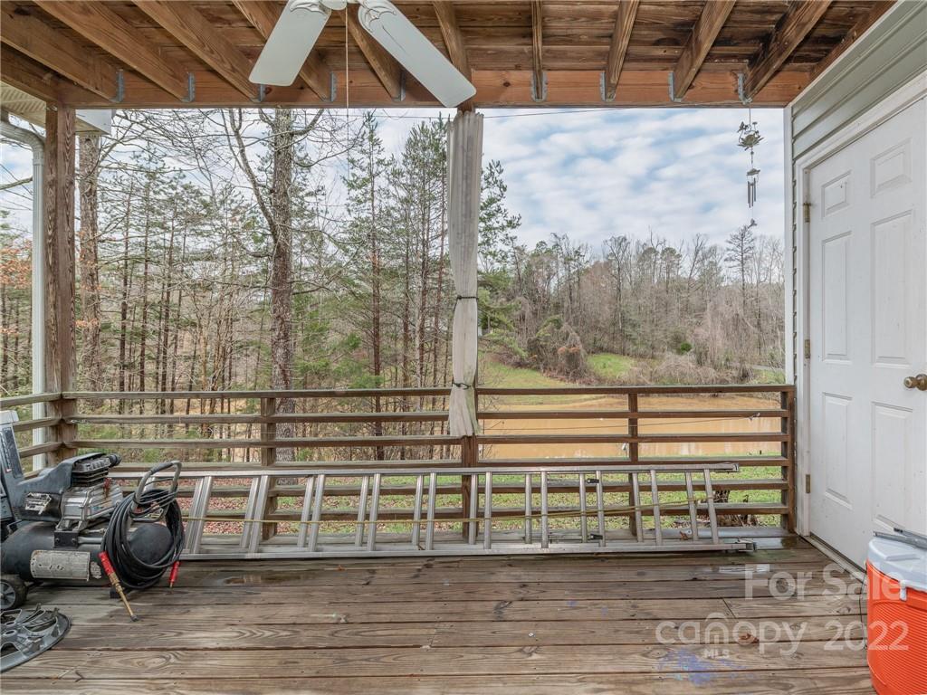 5988 Quarter Rd