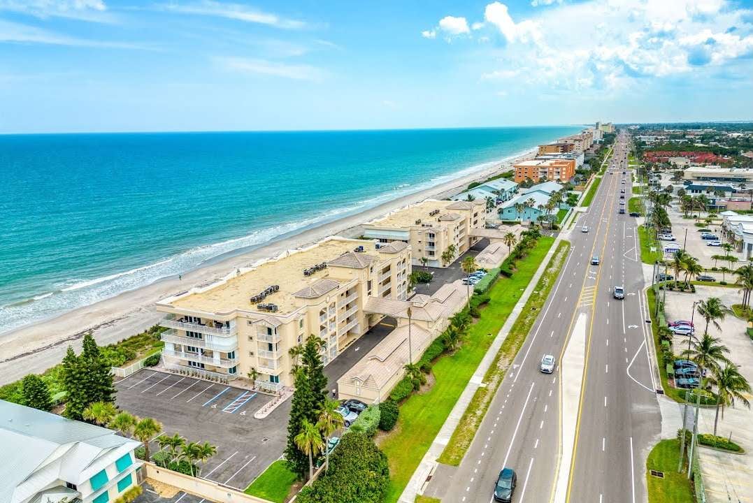 Cristal Condo 1907 highway a1a #406, IHB 32937 property & things to do in Indian Harbour Beach