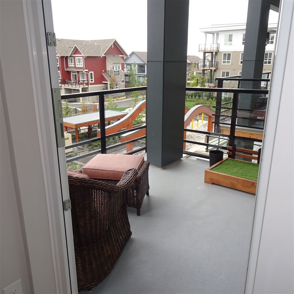 312-4690 Hawk Ln