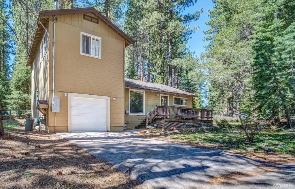 1857 Bella Coola Dr