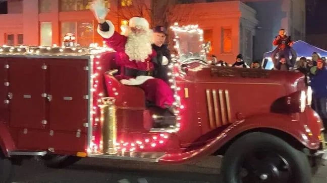 Where to Find Santa in Douglas County This Holiday Season