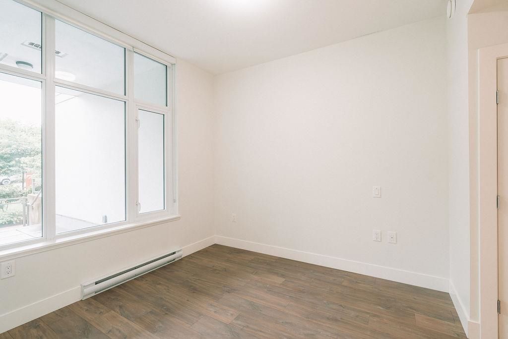 258 Nelson's Ct, #102