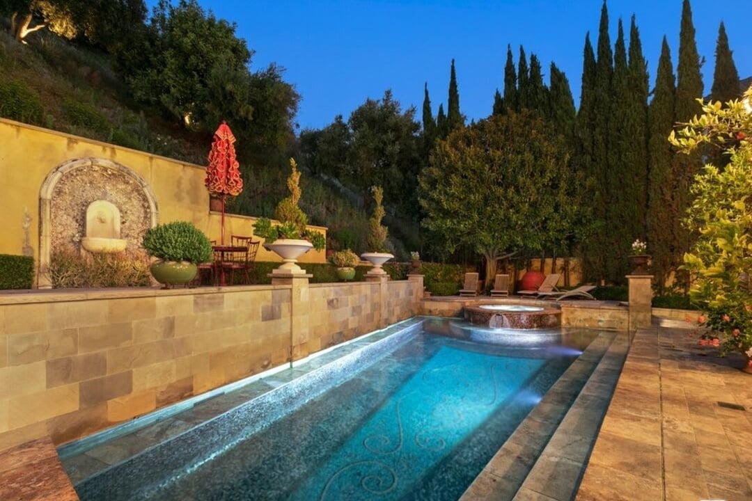 Chateau Sapphire