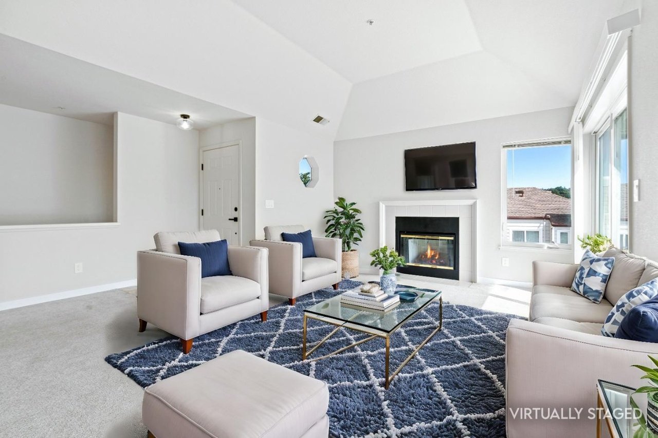 825 Mountain View Dr #1