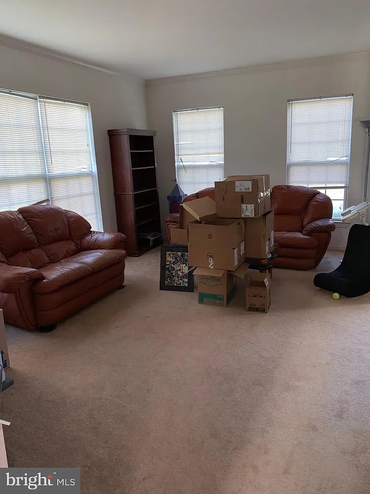 264 Wycombe Dr