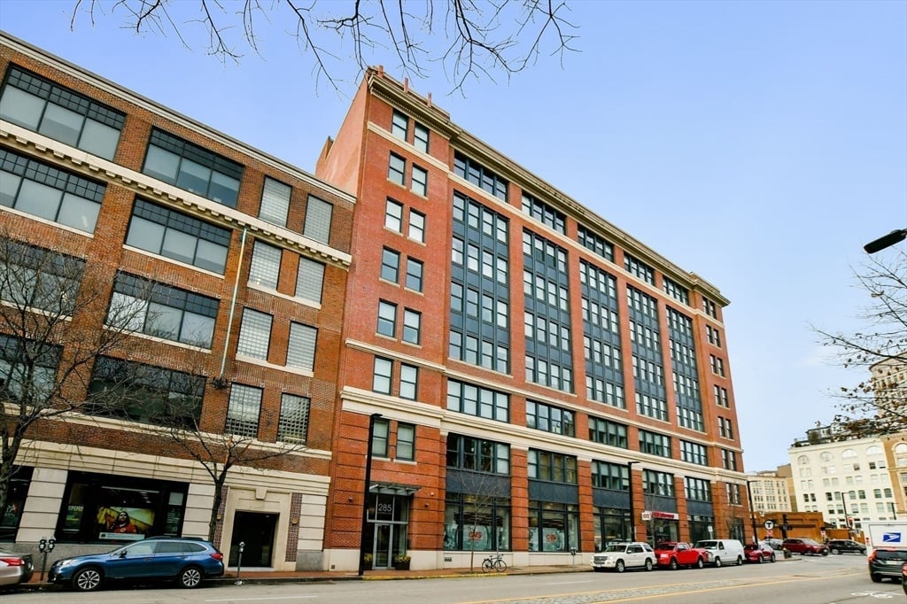 285 Columbus Lofts