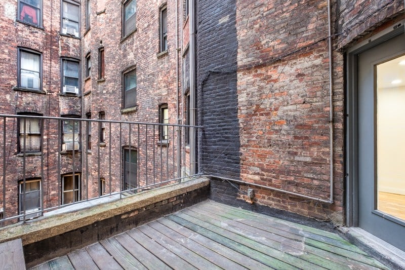 339 East 12th Street Unit: 9