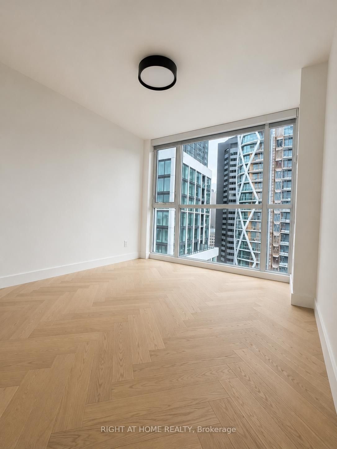 PENTHOUSE AT 9T6