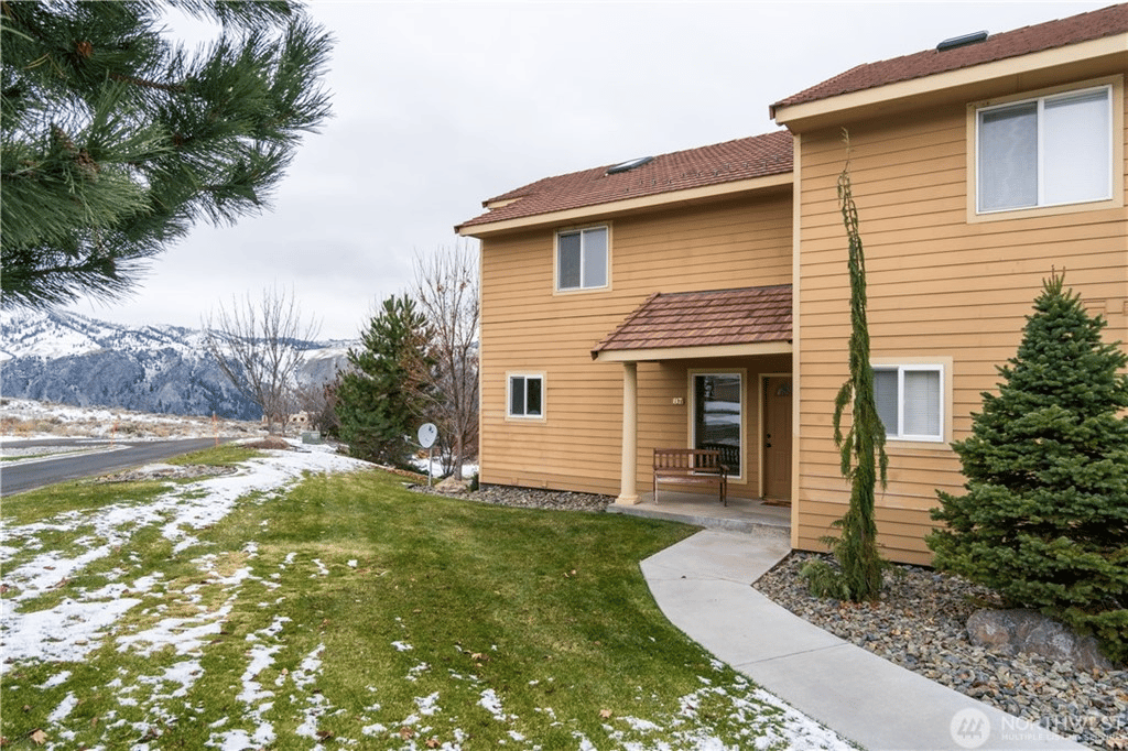 87 Red Hawk Dr., #4 