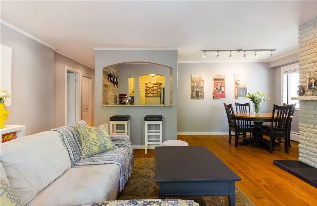 1750 W 10th Ave, #203