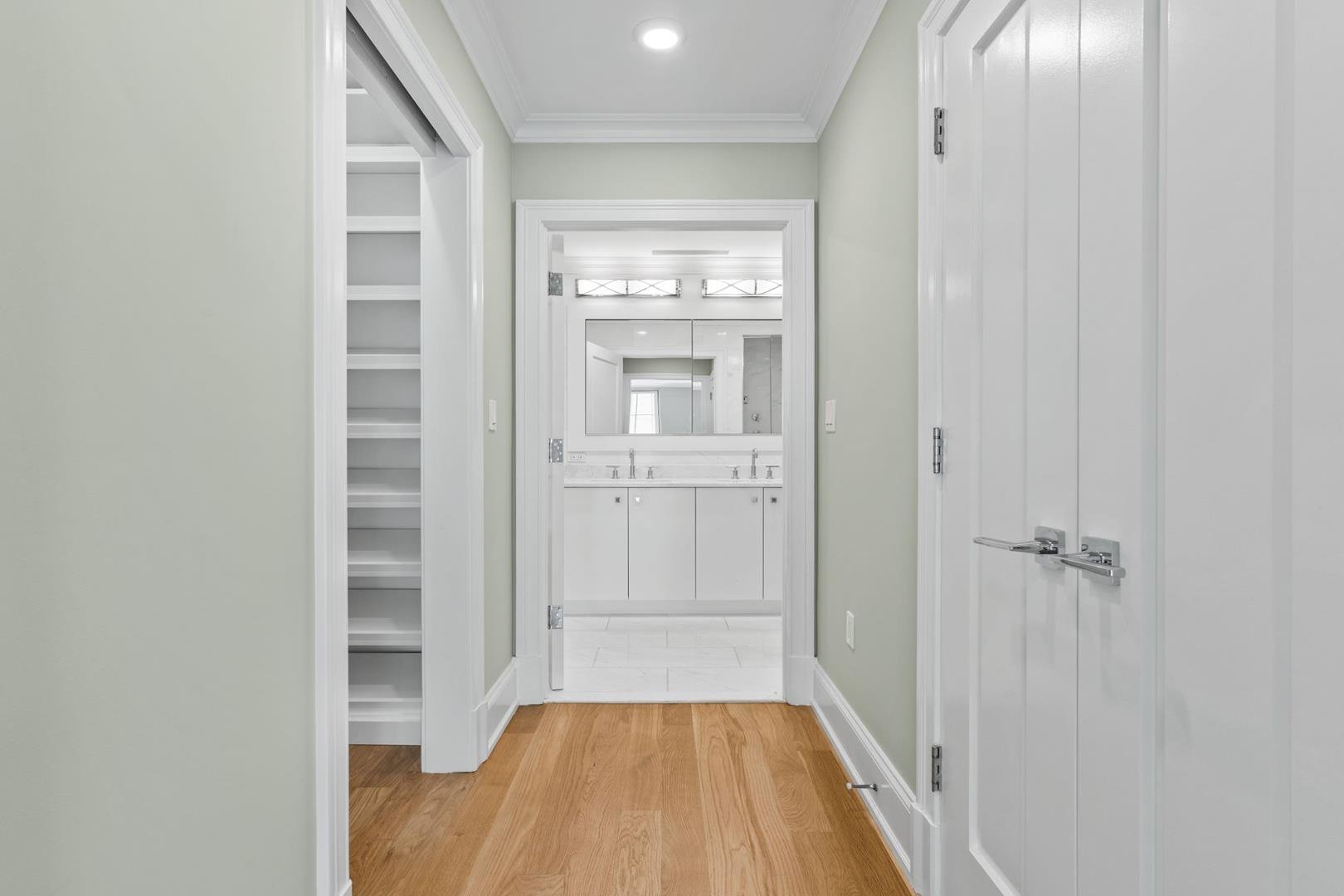 227 East 67th Street, Apt 4