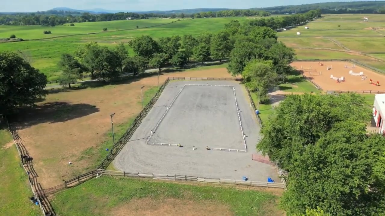 $7.9M Turnkey Horse Farm