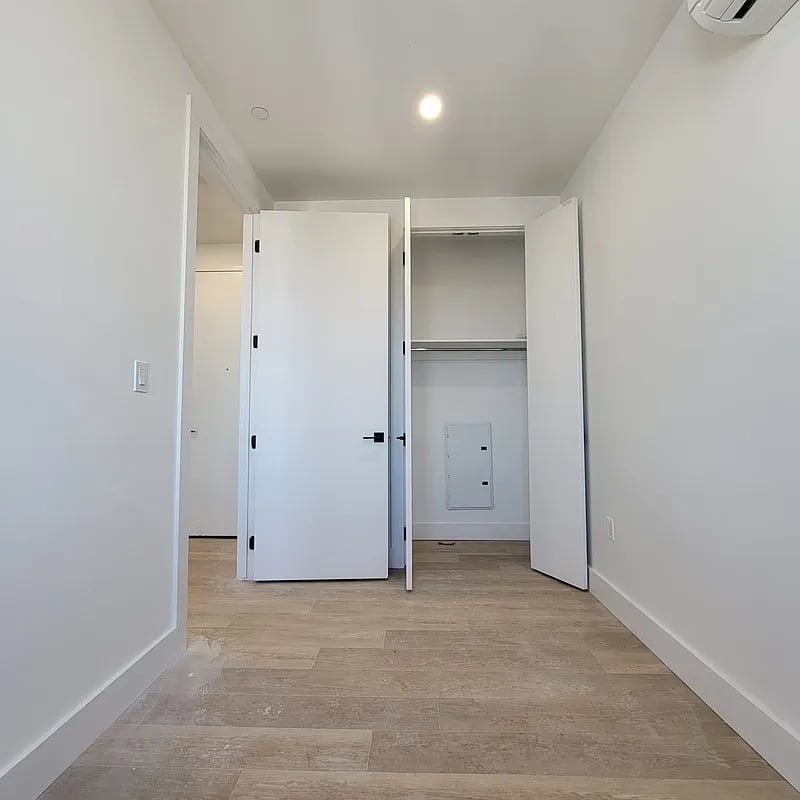 1629 Brooklyn Ave 4D