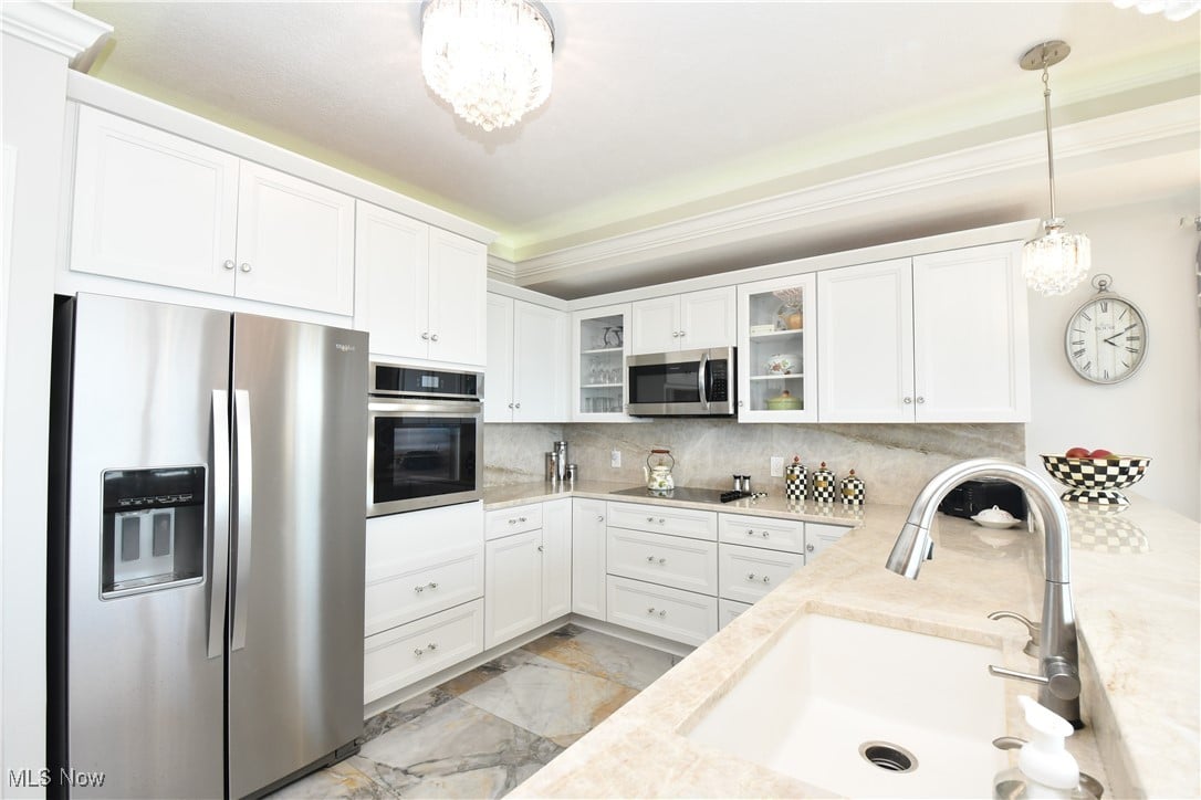 9521 Larimar Dr #9521