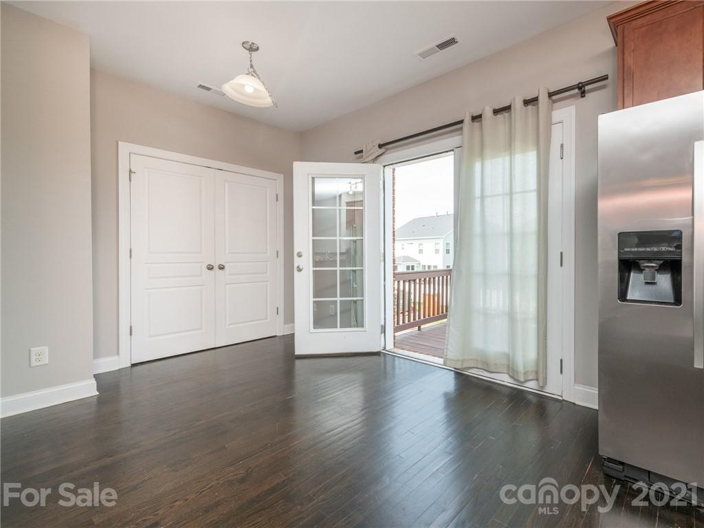2421 Bonterra Blvd #405