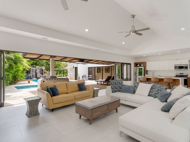 Casa Sunset | Resort-Style Entertainer’s Retreat with Pool in Hacienda Pinilla, Costa Rica