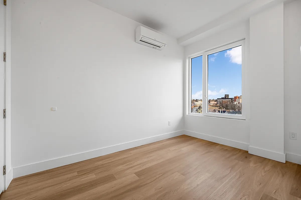 1457 Flatbush Avenue 611