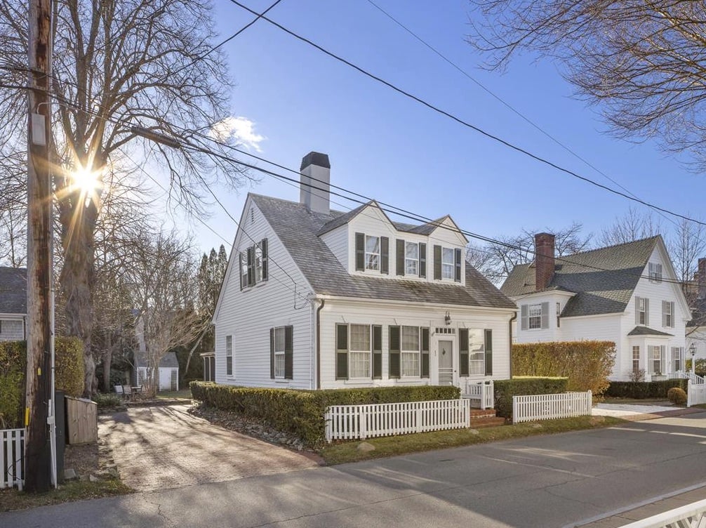 50 Cooke St