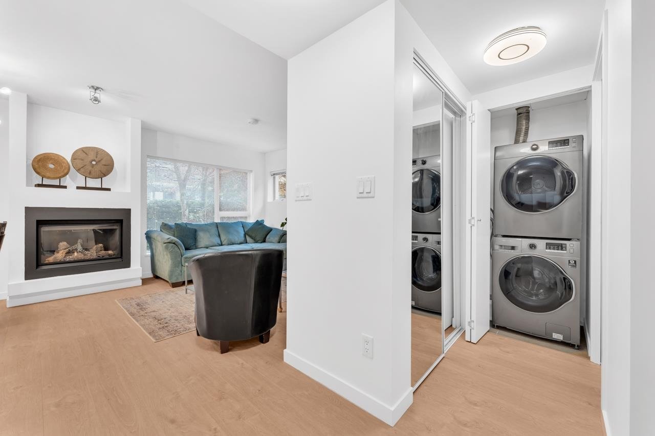 TH1-1288 Chesterfield Ave