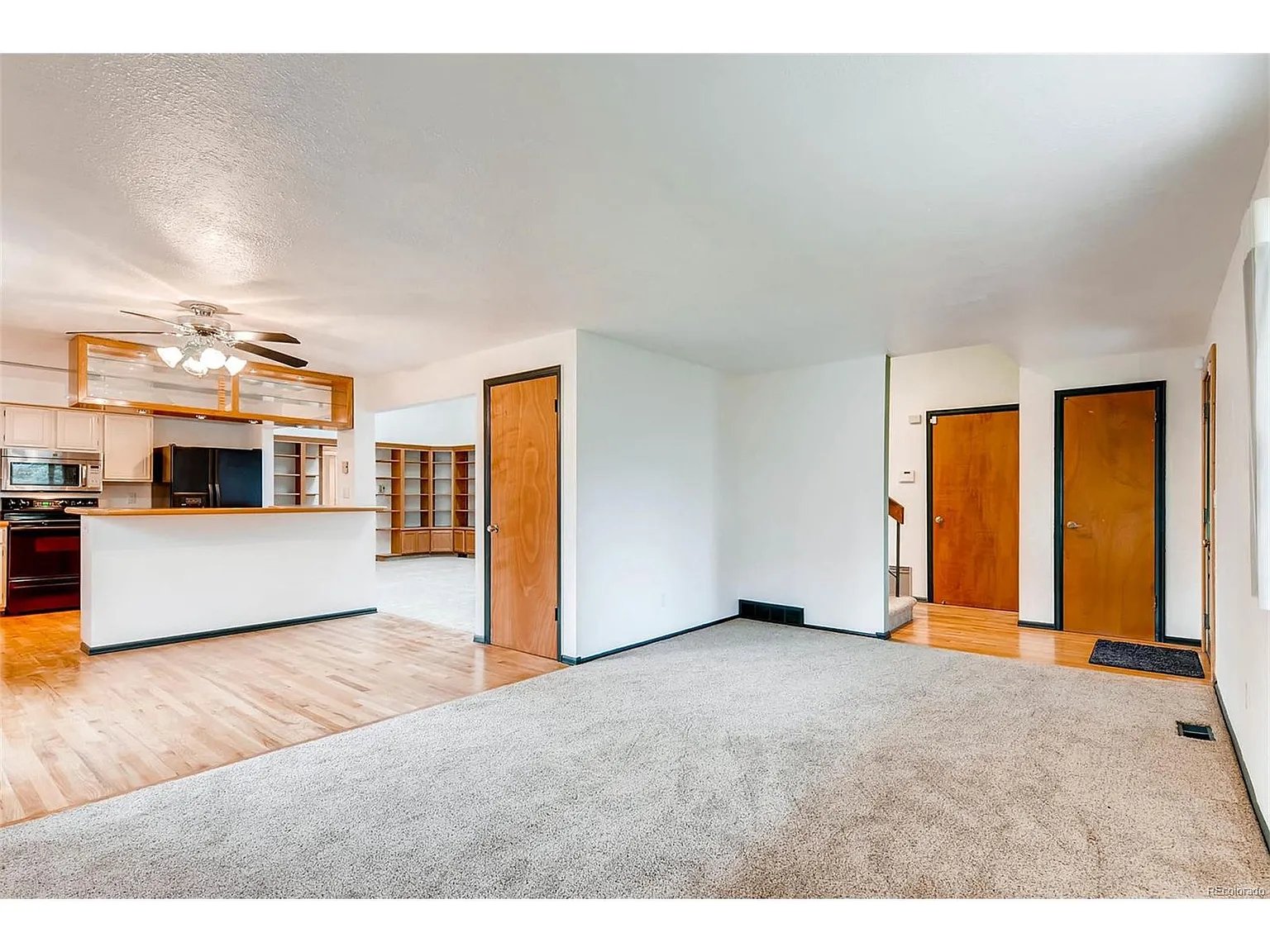 7313 Deframe Ct