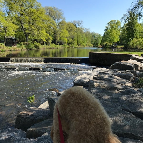 A Neighborhood Guide to Demarest NJ By Risa Corson/Coldwell Banker Realty