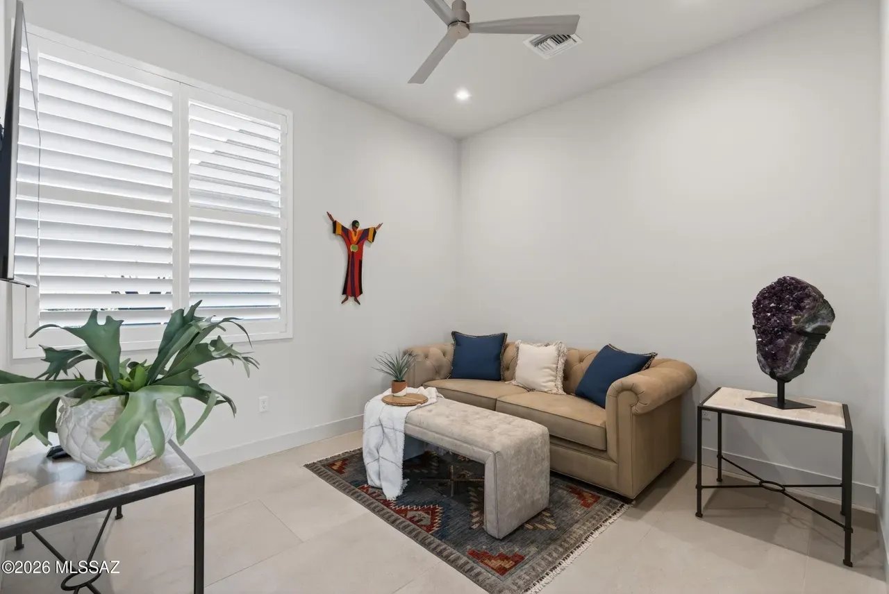 14248 N Hidden Enclave Pl