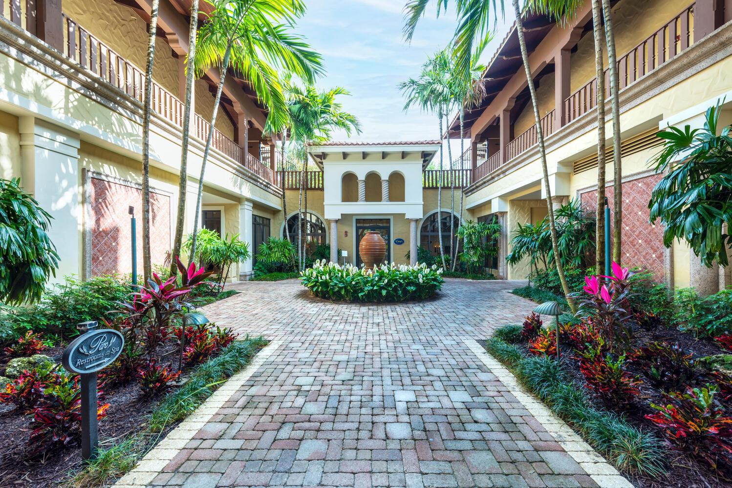 538 Les Jardin Dr