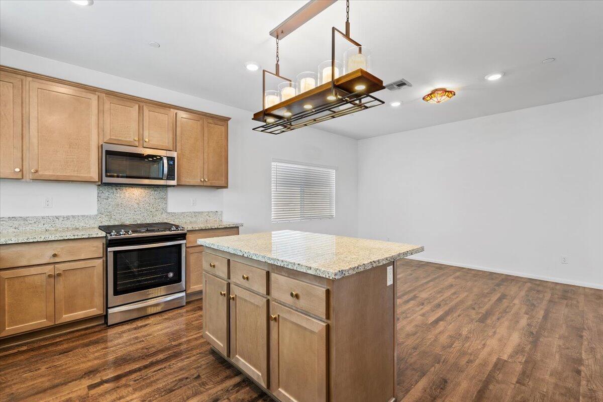 67510 Rio Largo Road