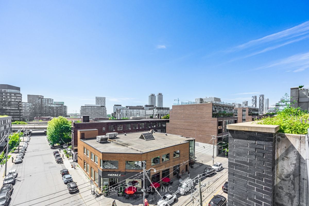 CORKTOWN DISTRICT LOFTS 