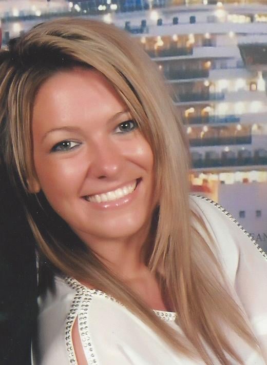 Rachel Rose Danzi Fort Myers Beach, FL Real Estate Agent Headshot