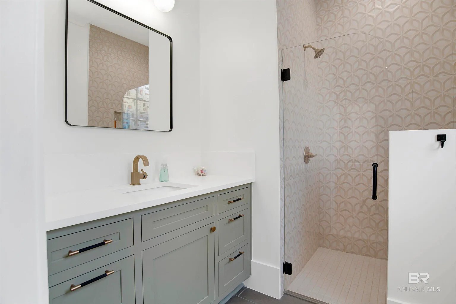 873 Inlet Cir