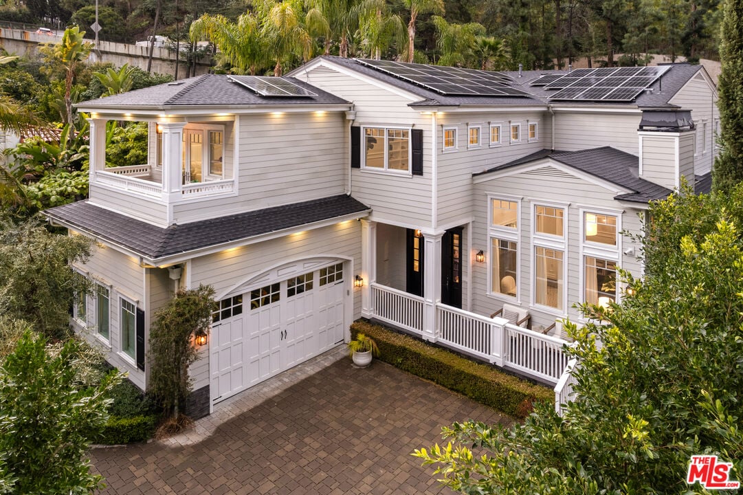 Luminor Heights, Laurel Canyon Blvd, 90046