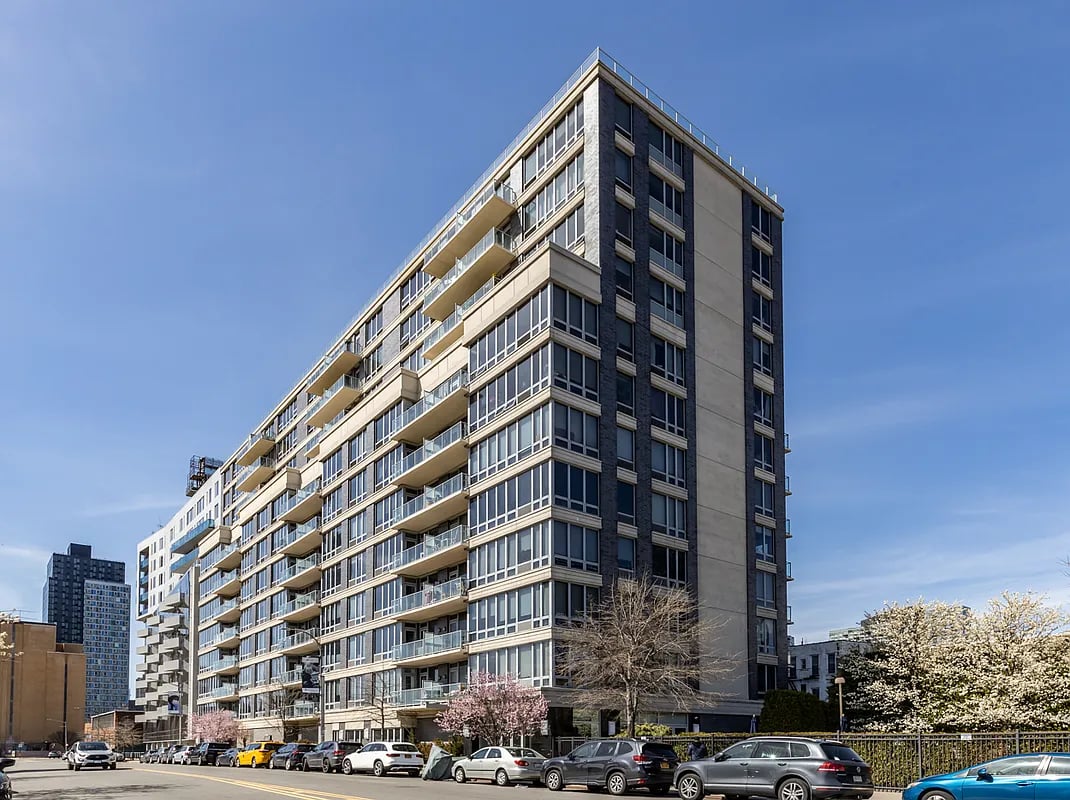 5-49 Borden Ave, #2K