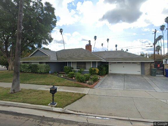 1210 Le Conte Dr
