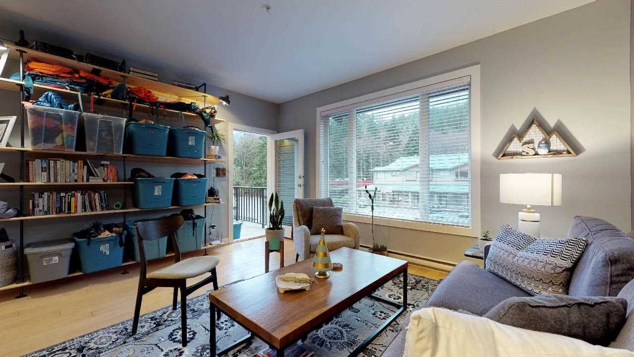 1909 Maple Dr, #205